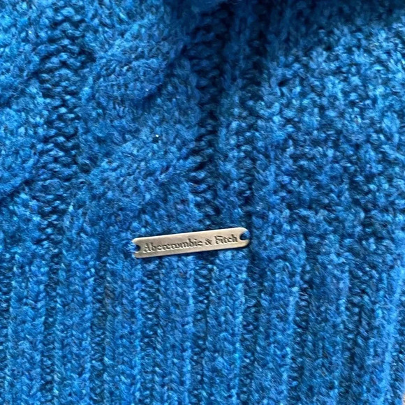 Abercrombie & Fitch Bright Blue V-Neck soft Cable Knit Sweater sz L Y2K EUC - Picture 11 of 16